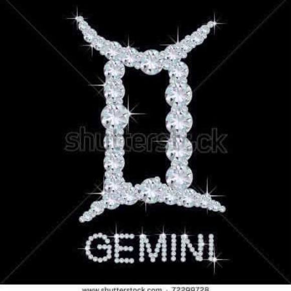 Meet your Posher, Yvette - Picture 1 of 1